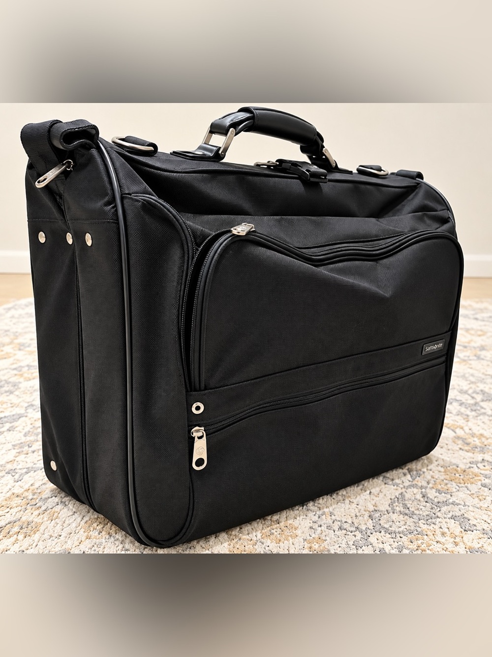 Vintage Samsonite Silhouette 5 Garment Bag / Suit Carrier – very good Condition